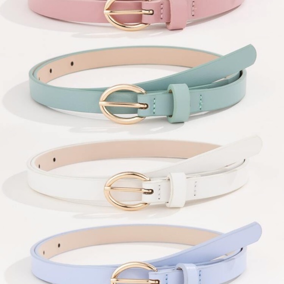 Accessories - 4 NWT Belts